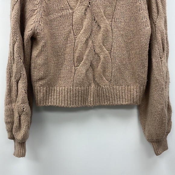Abercrombie & Fitch Slouchy Cable Knit Puff Sleeve Sweater Preppy Tan Small - Picture 4 of 8